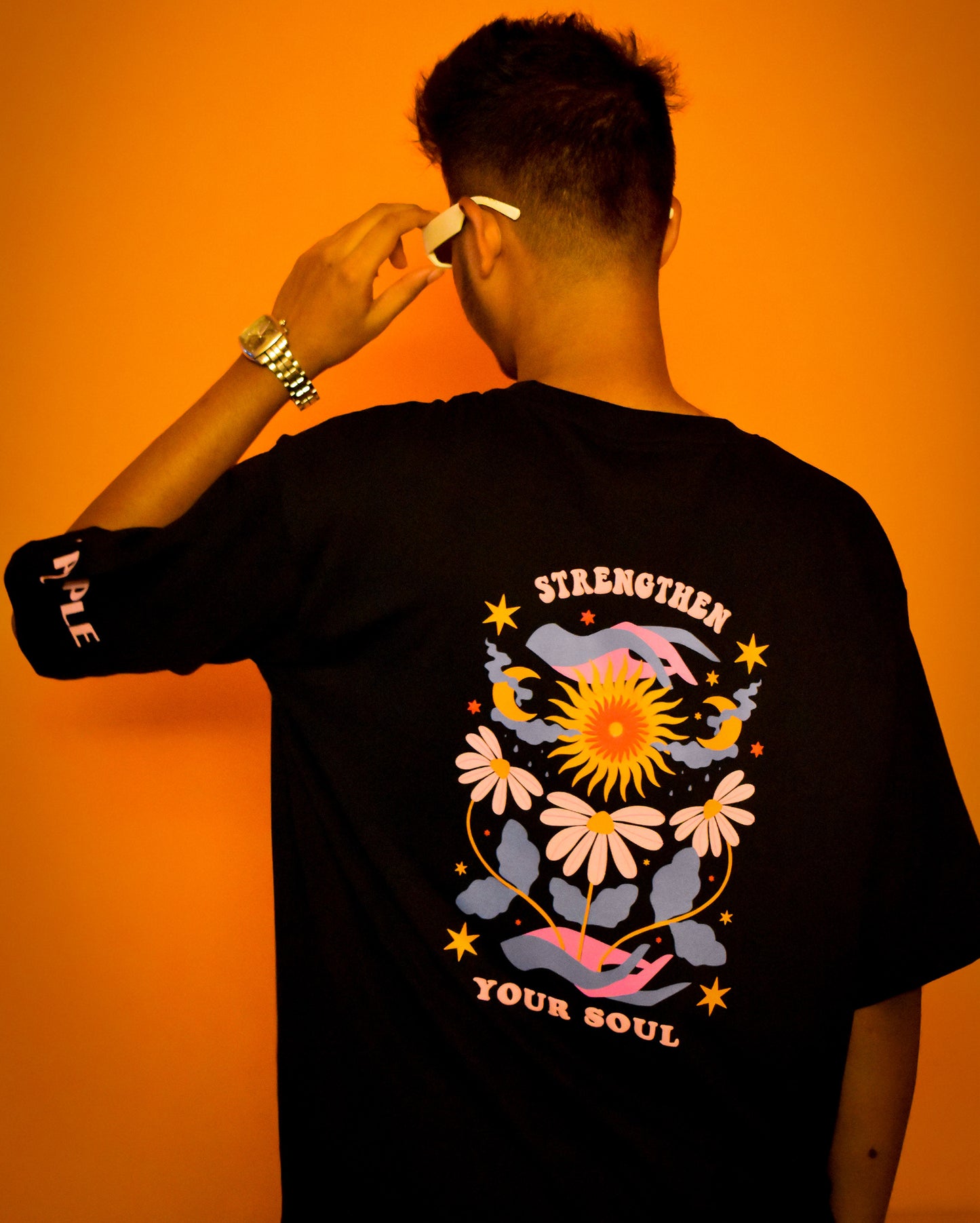 Black 'Strengthen Your Soul' | Unisex Oversized T-Shirt